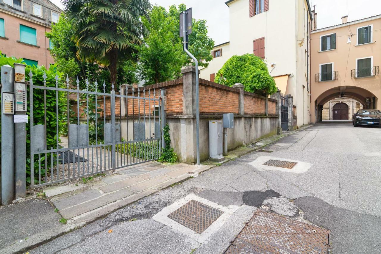 Prato Della Valle Central Apartment Padoue Extérieur photo
